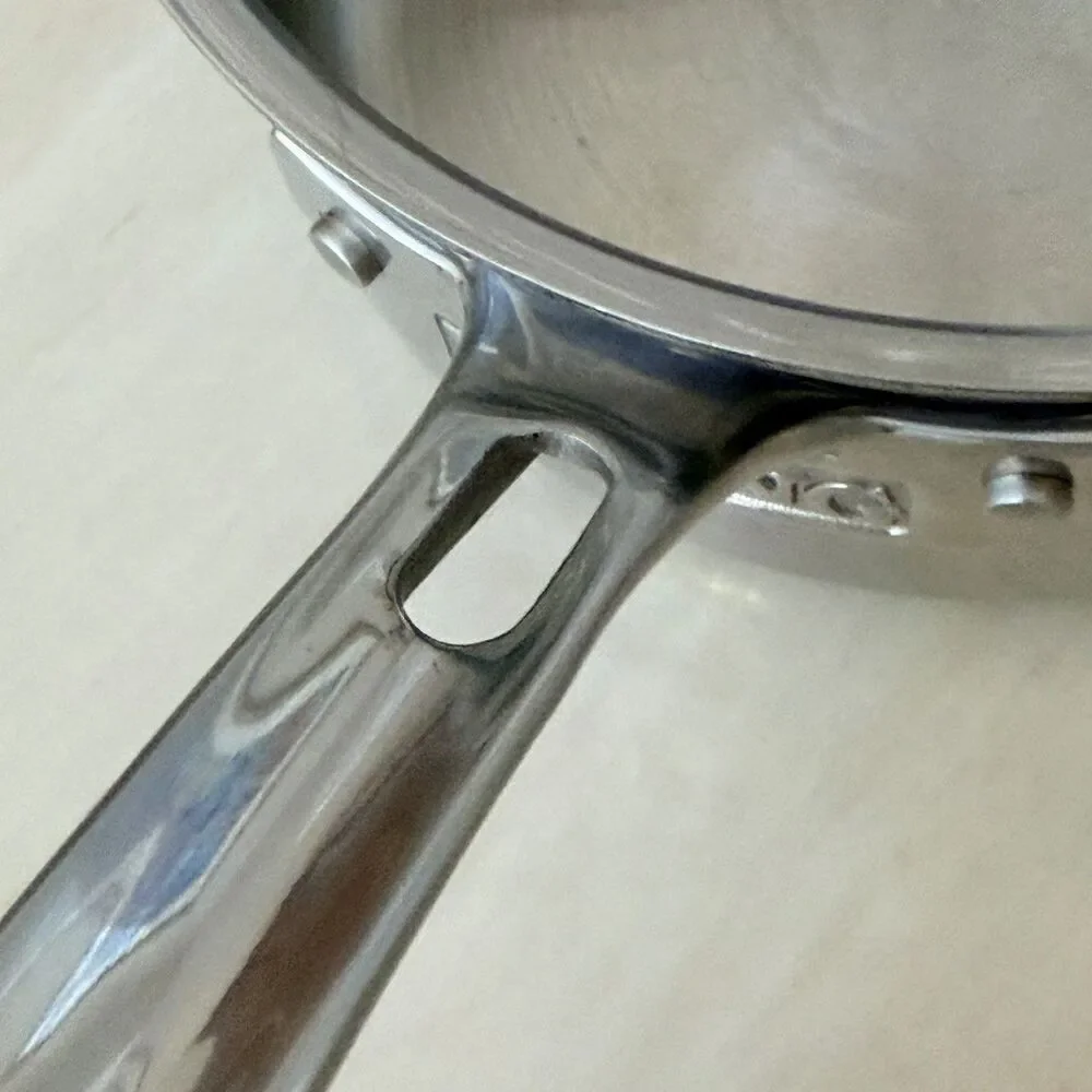 Viking 3-Ply Stainless 2.25 Qt Saucepan Aluminum Core Induction Gas Electric